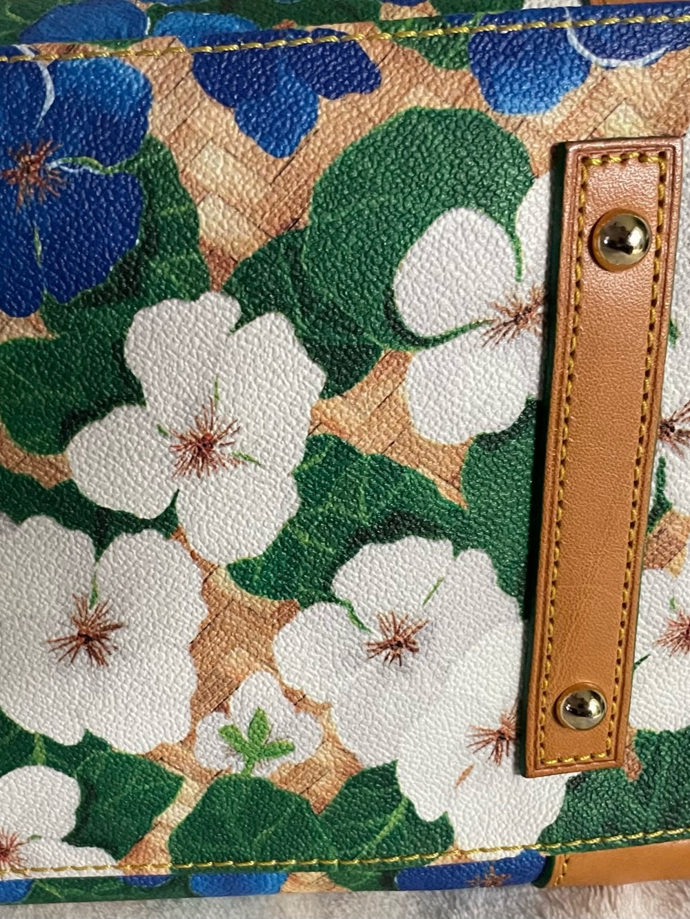 Dooney & Bourke satchel blue & white Pansies with a basket weave background. - Picture 9 of 15